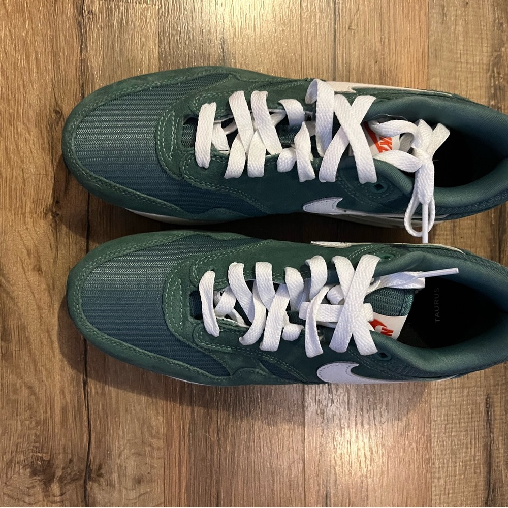 Nike Air Max 1 - Custom Astrology Sneakers